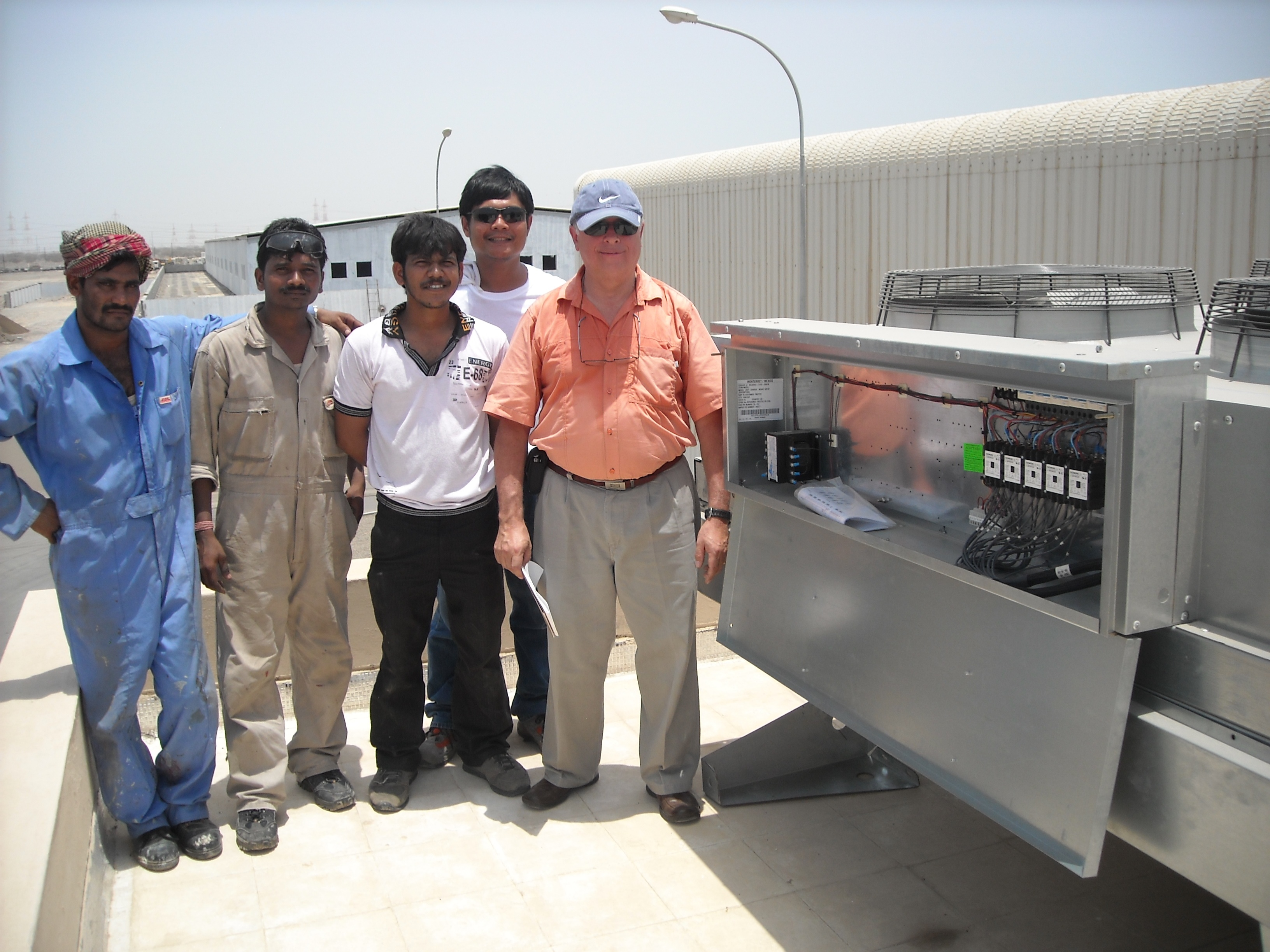 nuestro equipo en Oman. Refrigeración de panadería procesada